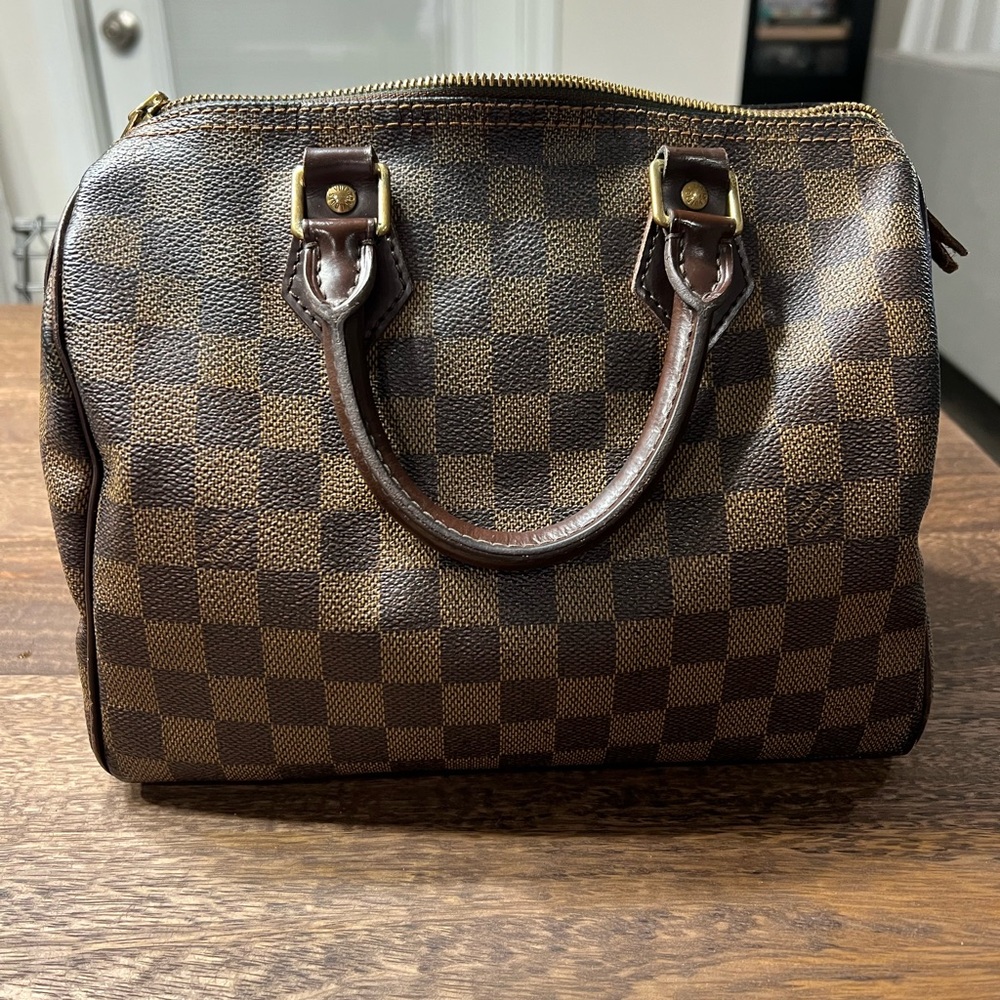 Louis Vuitton Speedy 25